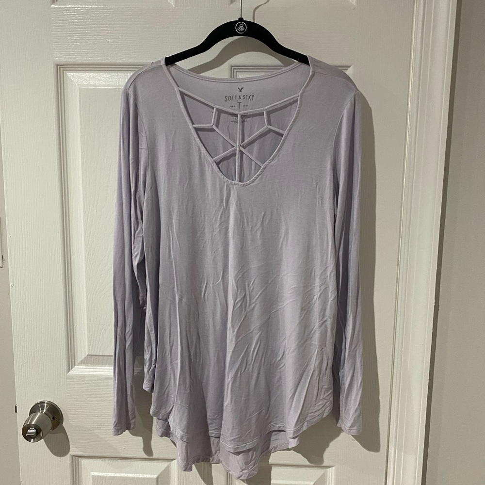 American eagle soft and sexy tee in light purple size large